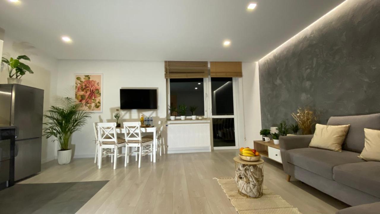 Apartament Plaza Park Přemyšl Exteriér fotografie